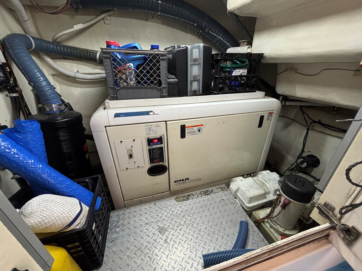 2006-marquis-65-ecb42a