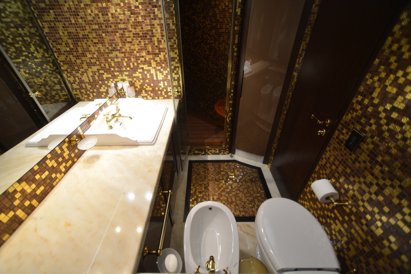 2006-pershing-116-1-cdc82a