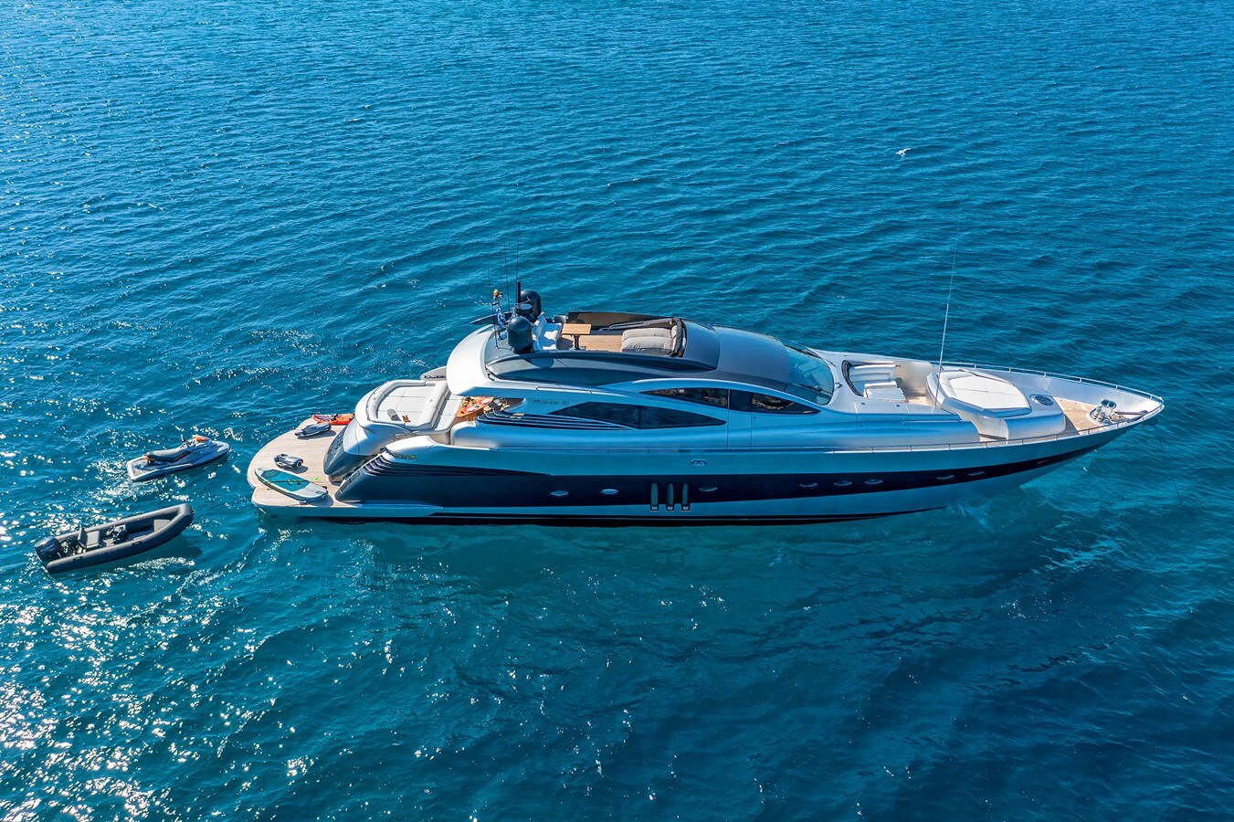 2006-pershing-90-678908