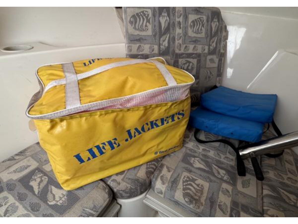 2006-polar-21-4-3e08dd