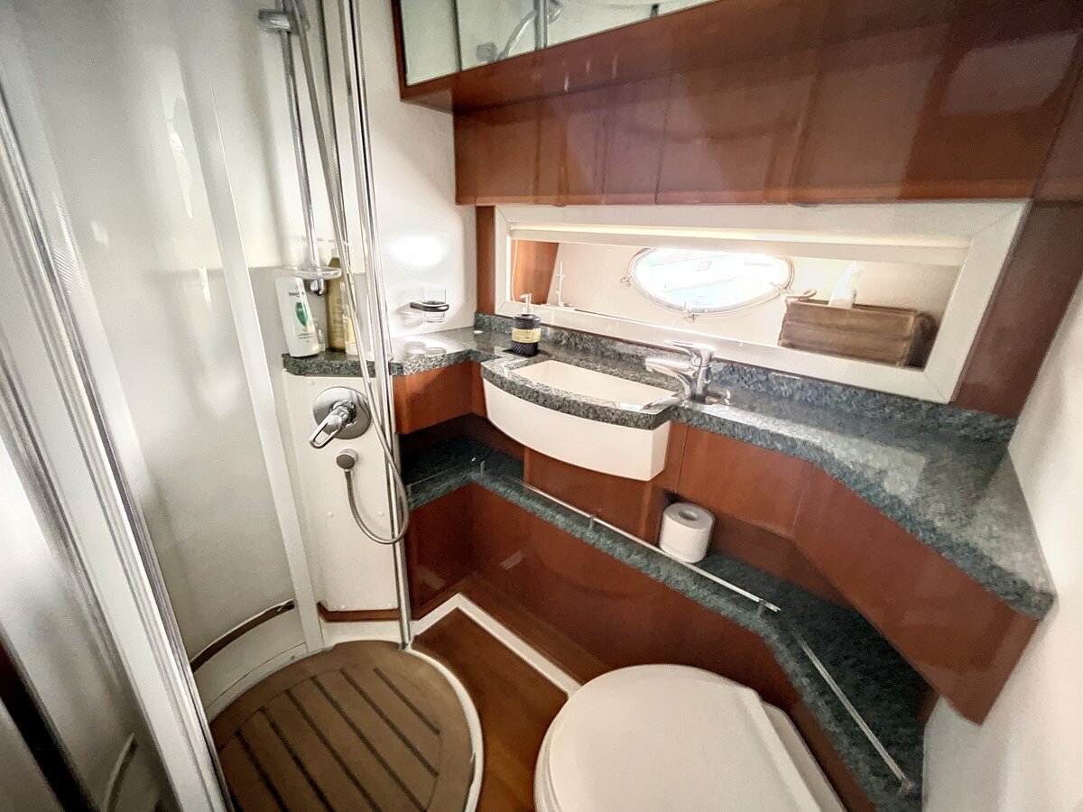 2006-princess-yachts-52-4-6c6e24