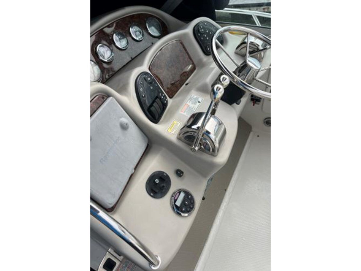 2006-sea-ray-35-5-f4ed98