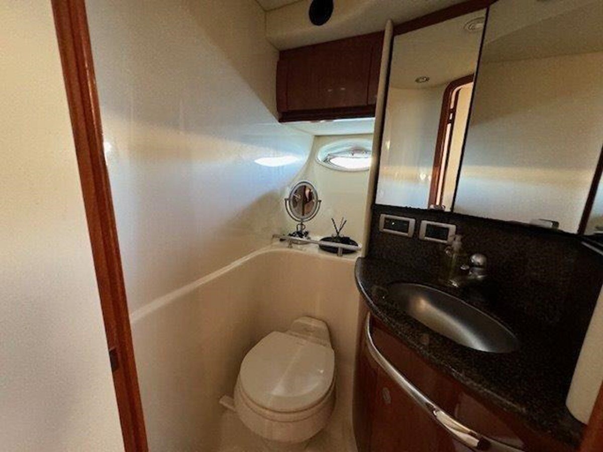 2006-sea-ray-44-dc98d3