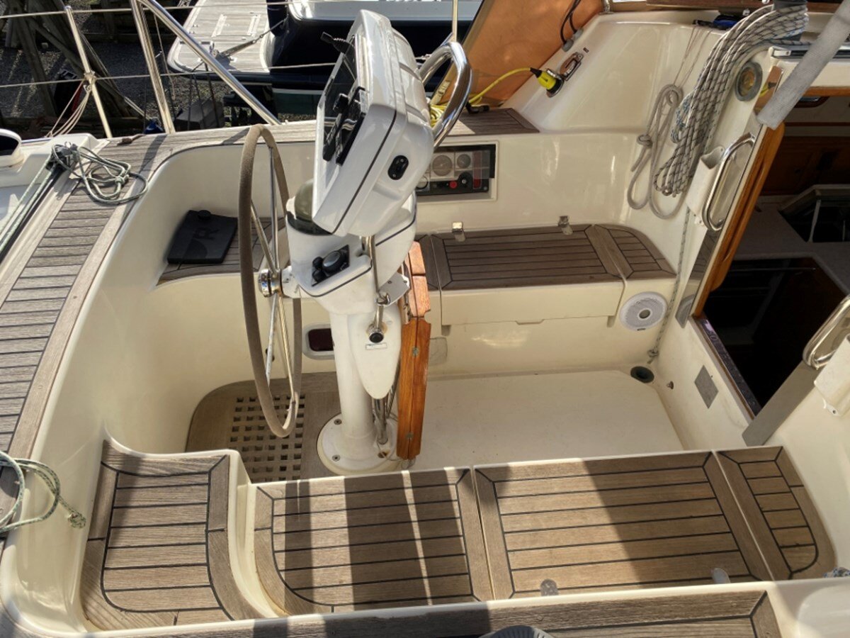 2006-southerly-yachts-45-6-b886ea