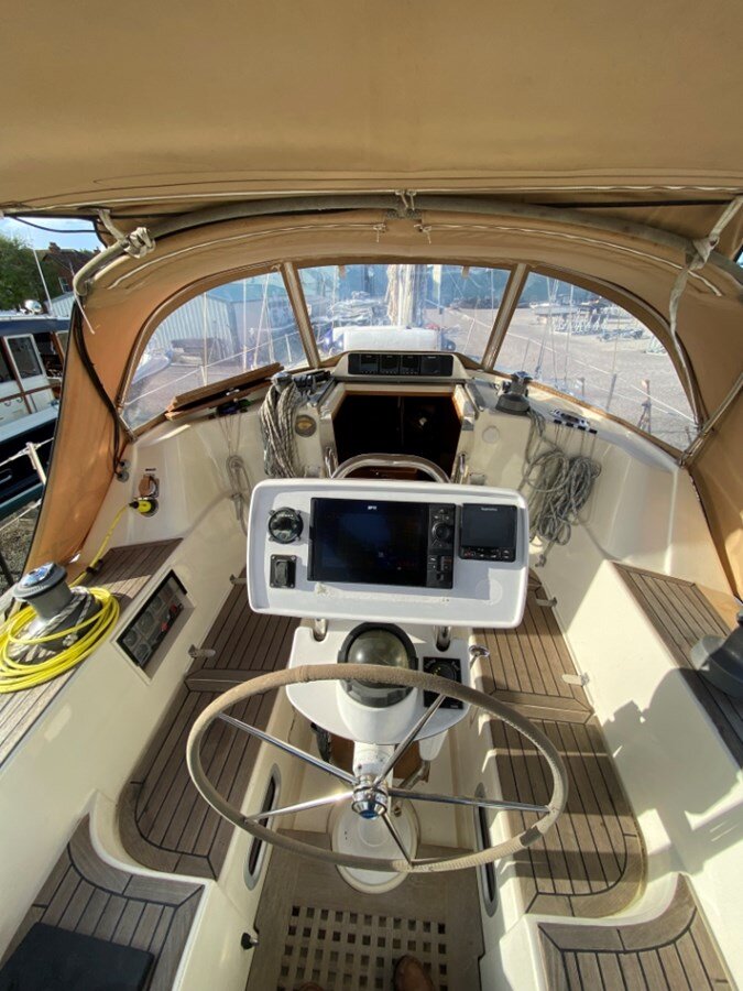 2006-southerly-yachts-45-6-b886ea