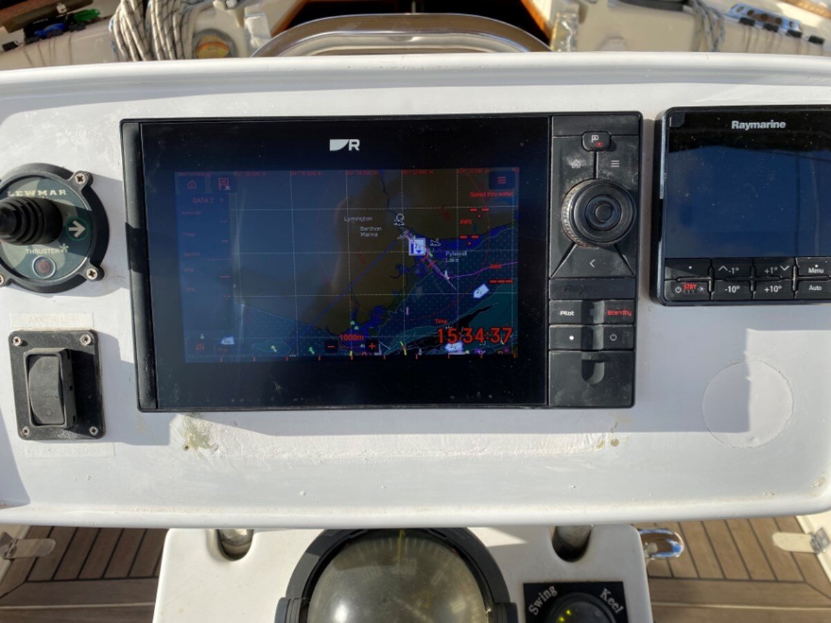 2006-southerly-yachts-45-6-b886ea