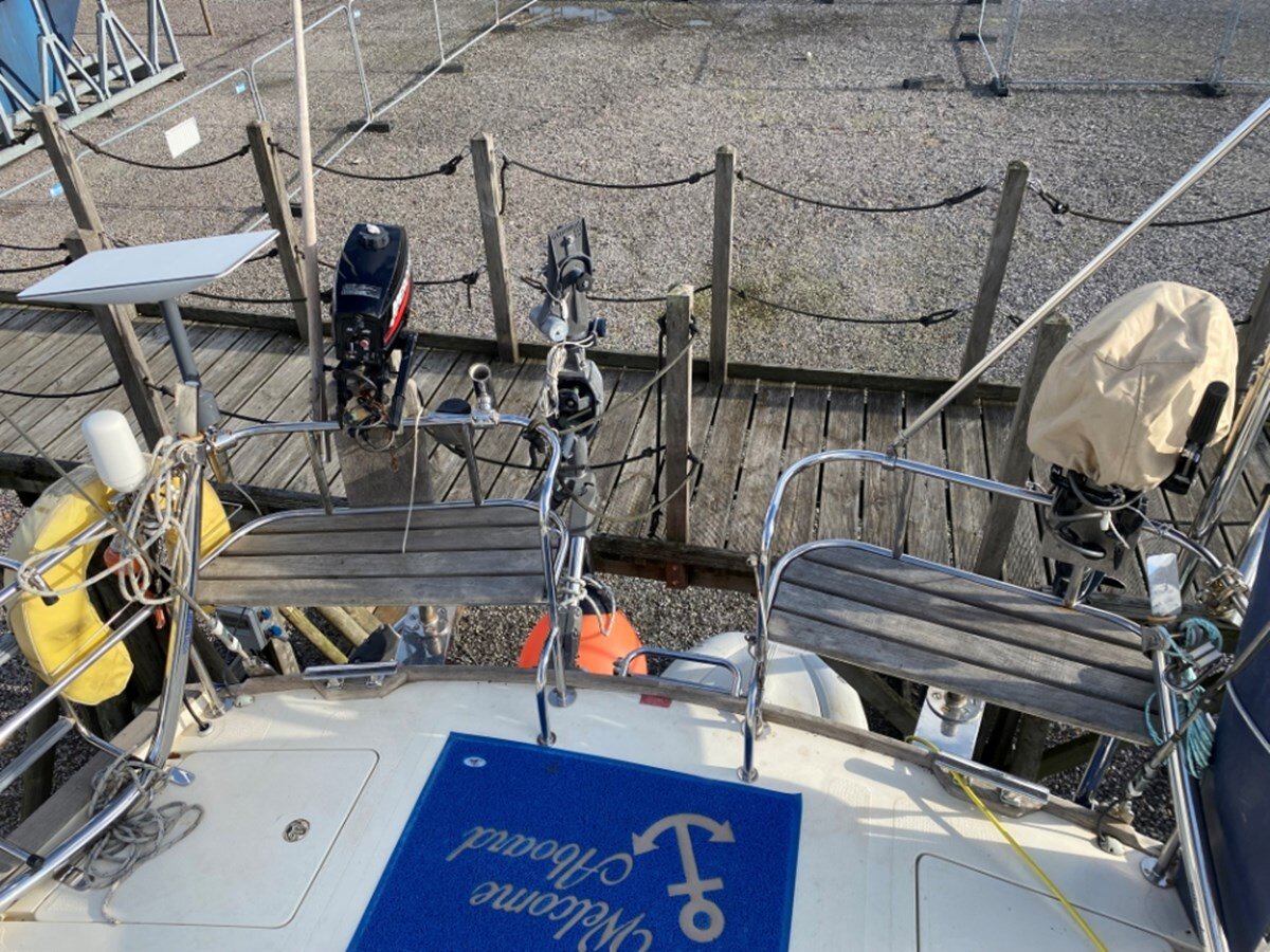 2006-southerly-yachts-45-6-b886ea