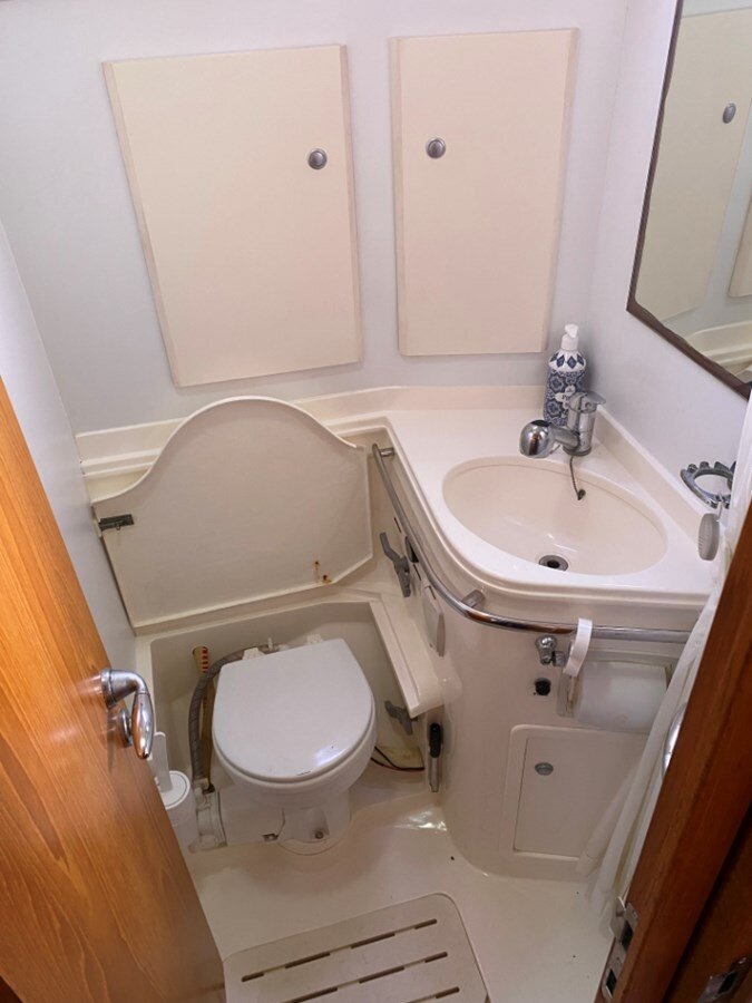 2006-southerly-yachts-45-6-b886ea