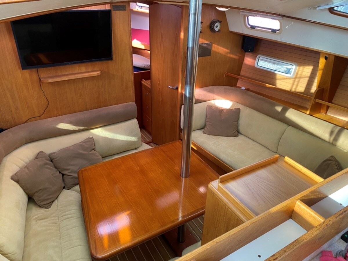 2006-southerly-yachts-45-6-b886ea