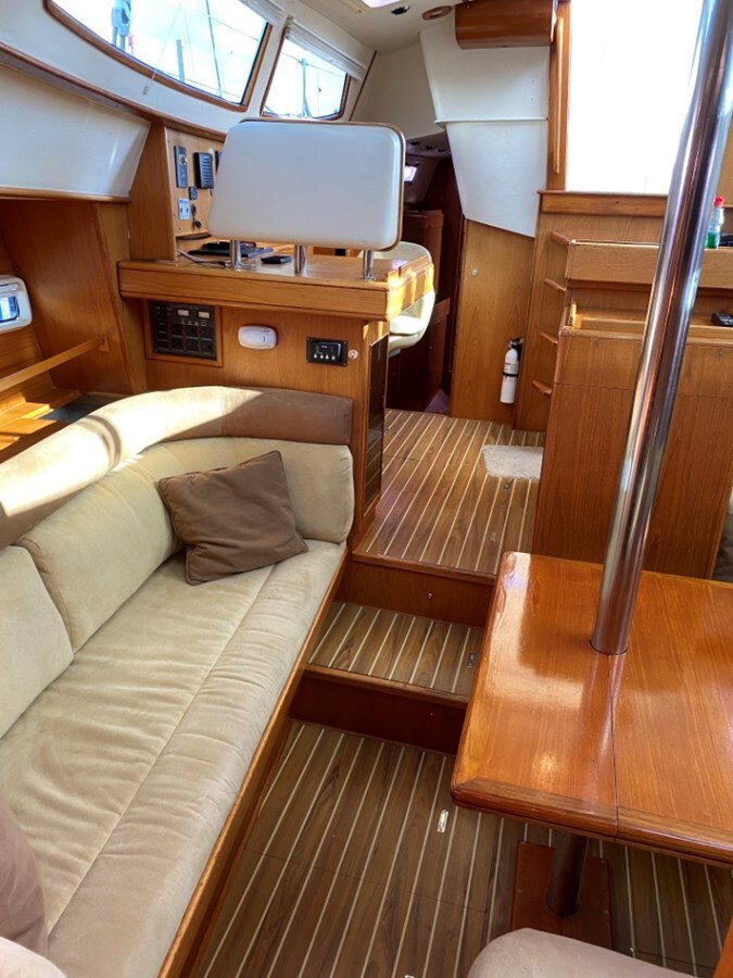 2006-southerly-yachts-45-6-b886ea