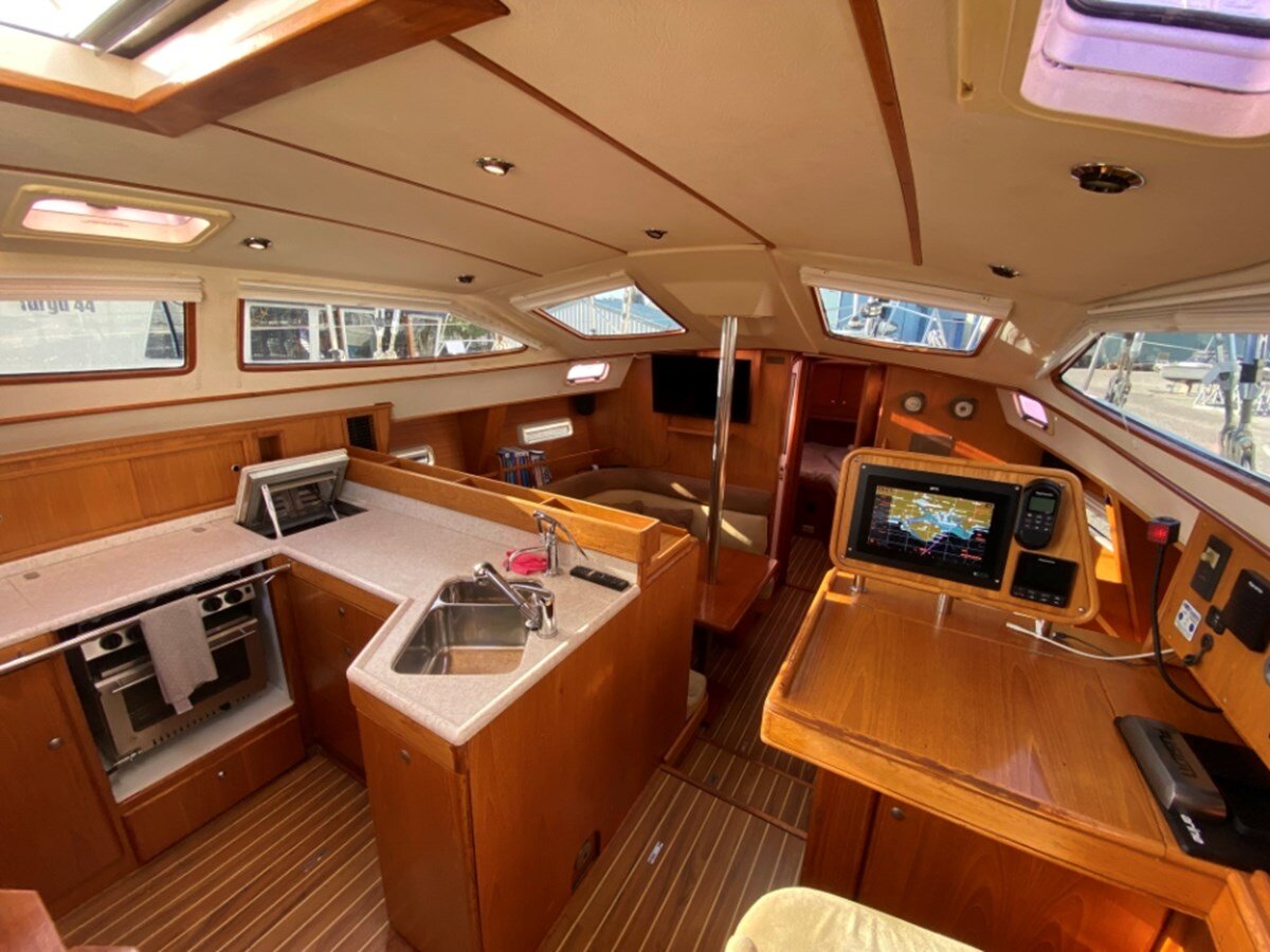 2006-southerly-yachts-45-6-b886ea