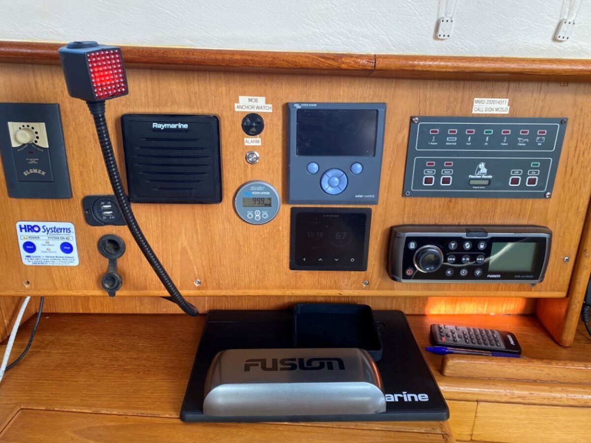 2006-southerly-yachts-45-6-b886ea