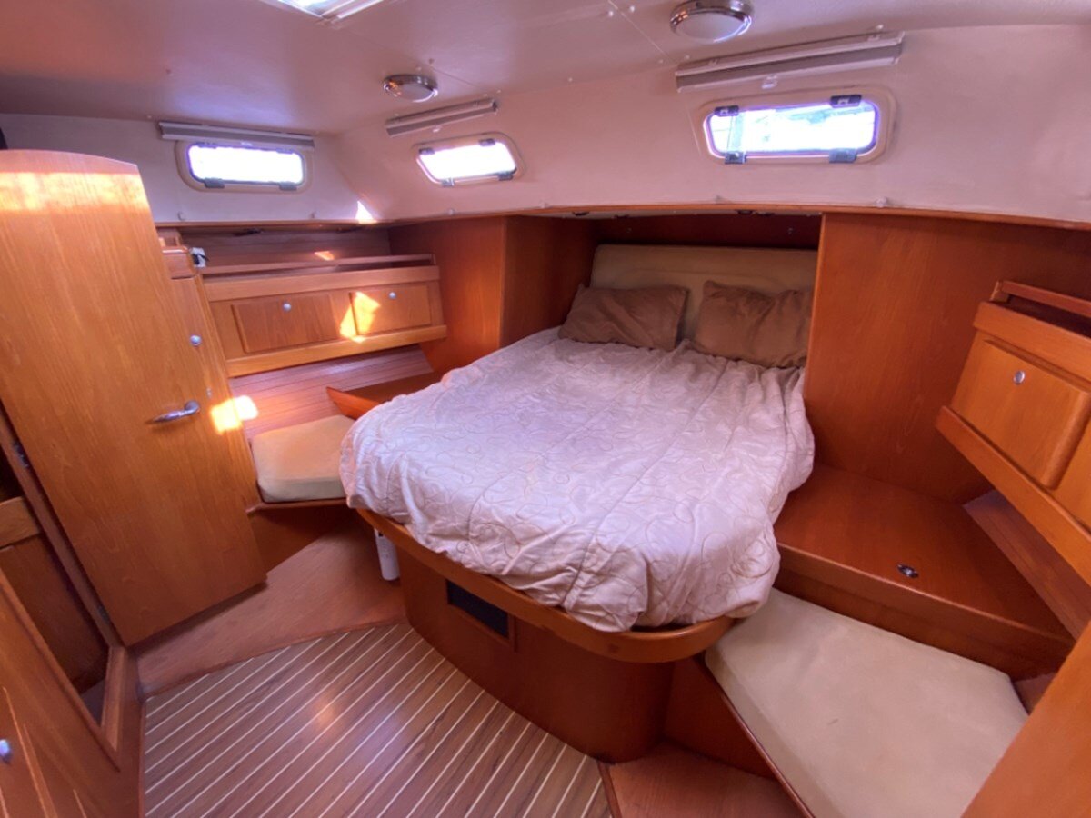 2006-southerly-yachts-45-6-b886ea