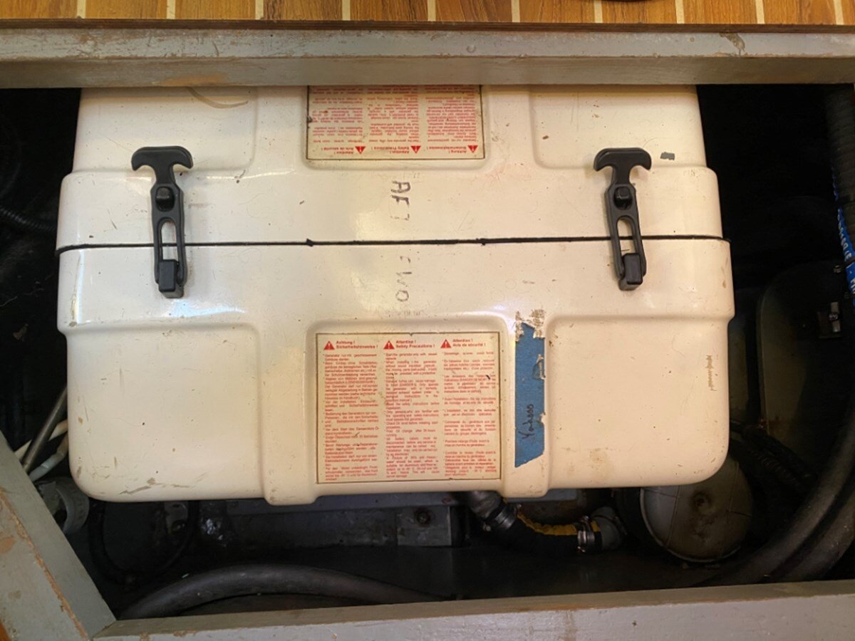 2006-southerly-yachts-45-6-b886ea