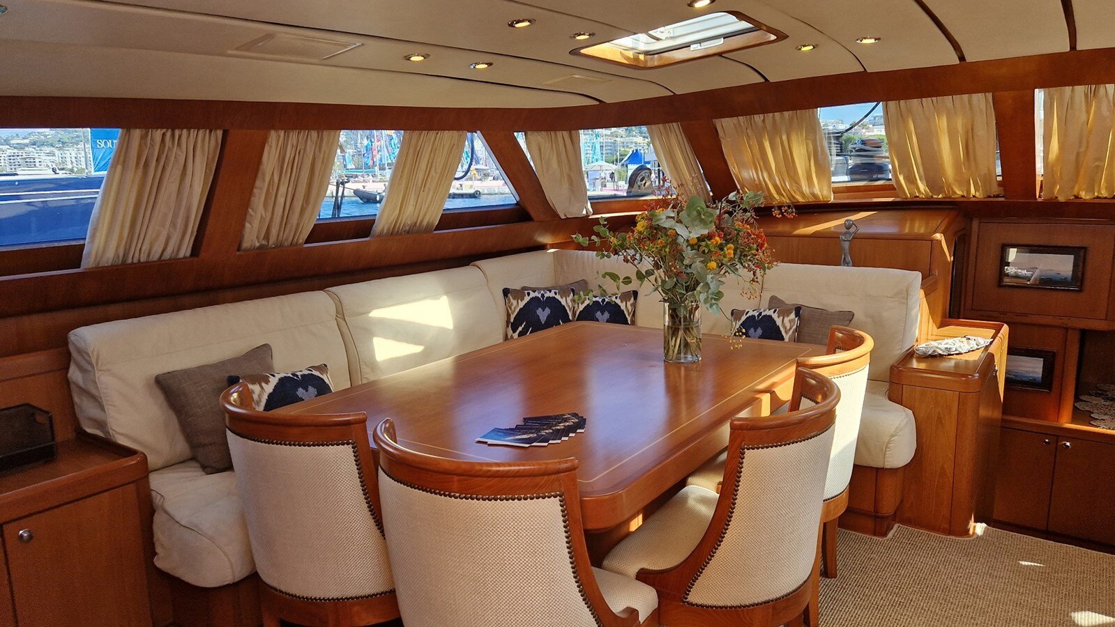 2006-southern-wind-shipyards-101-9-ea6495