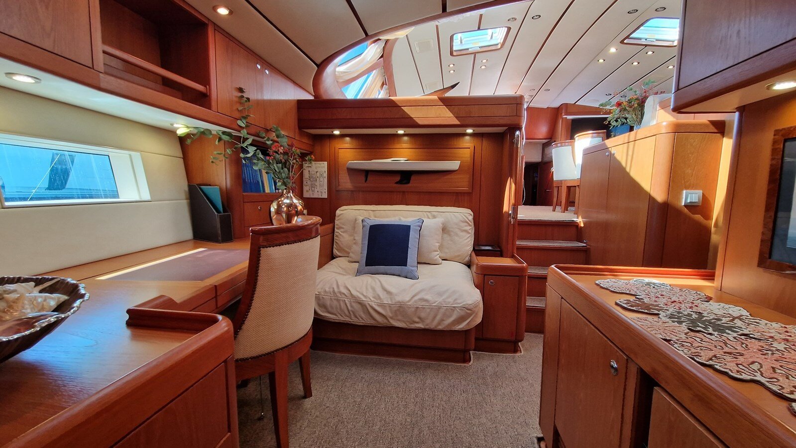 2006-southern-wind-shipyards-101-9-ea6495