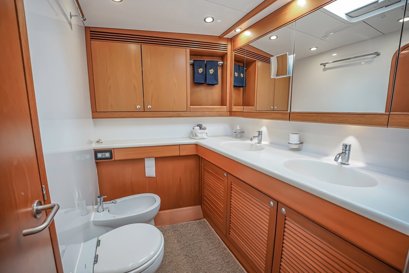 2006-southern-wind-shipyards-101-9-ea6495