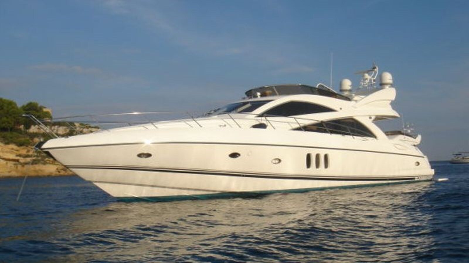 2006-sunseeker-66-858f04