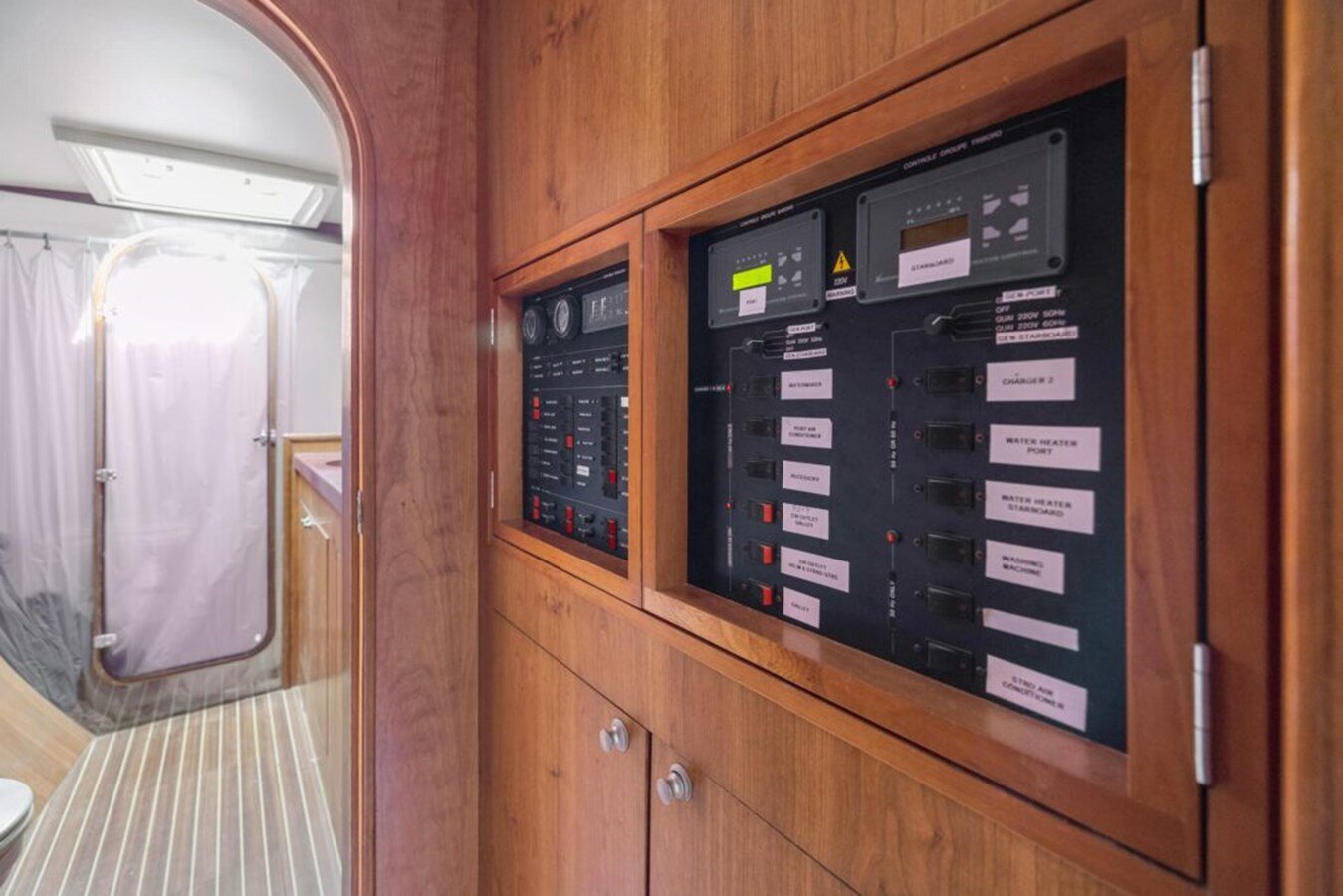 2006-switch-catamarans-55-acd062