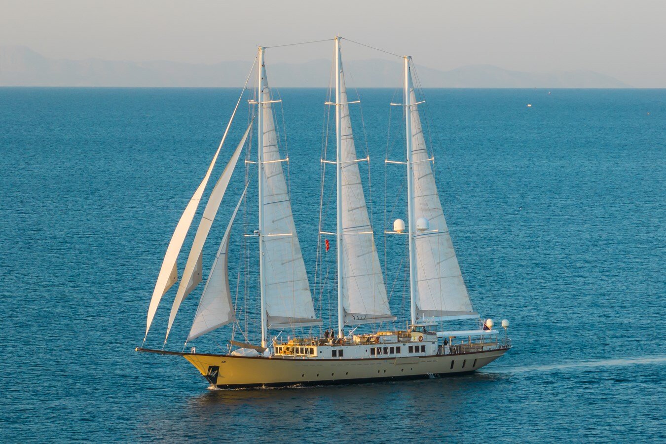 2007-aegean-yacht-183-8-fc84e8