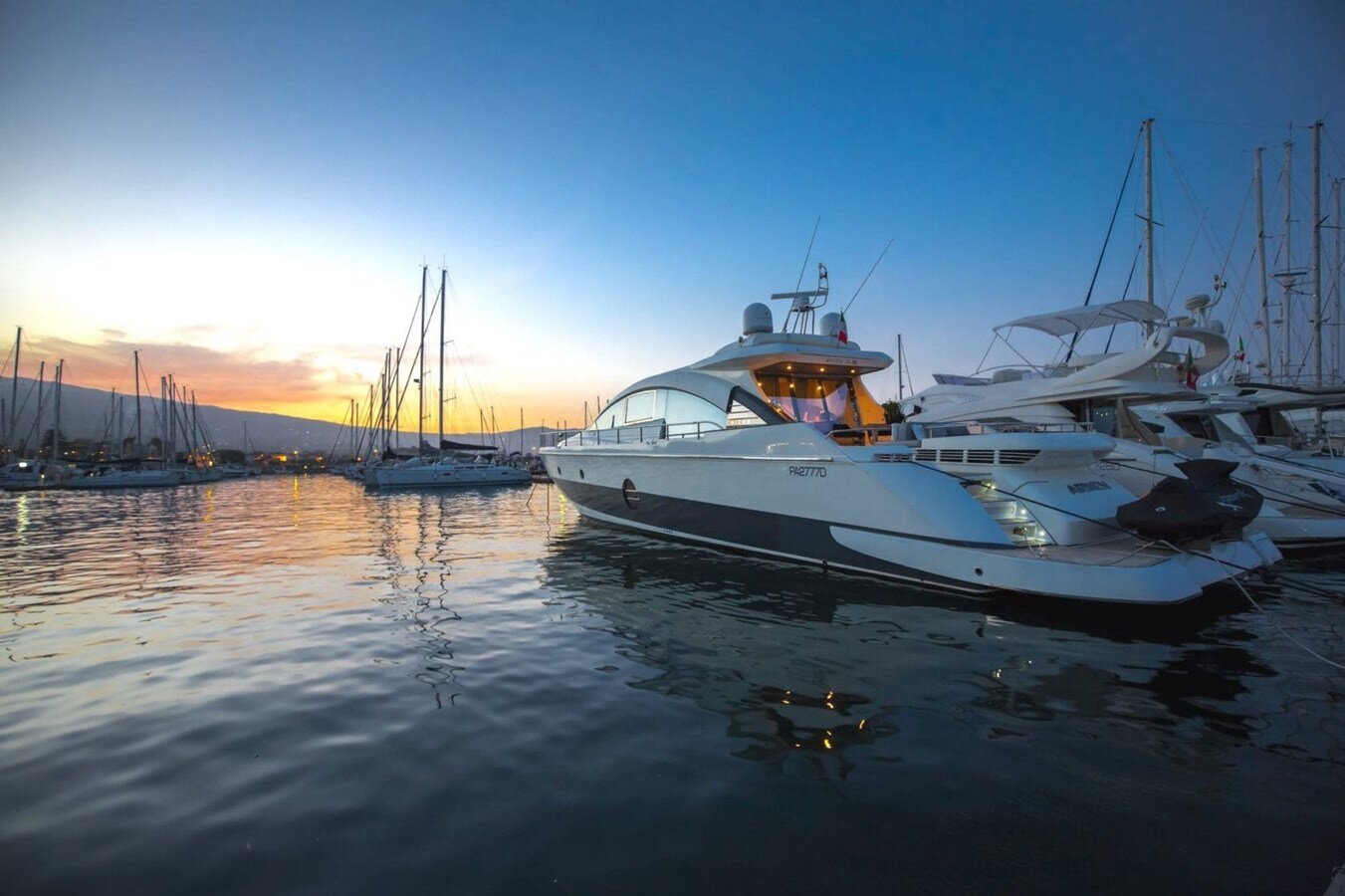 2007 AICON YACHTS 73' 8