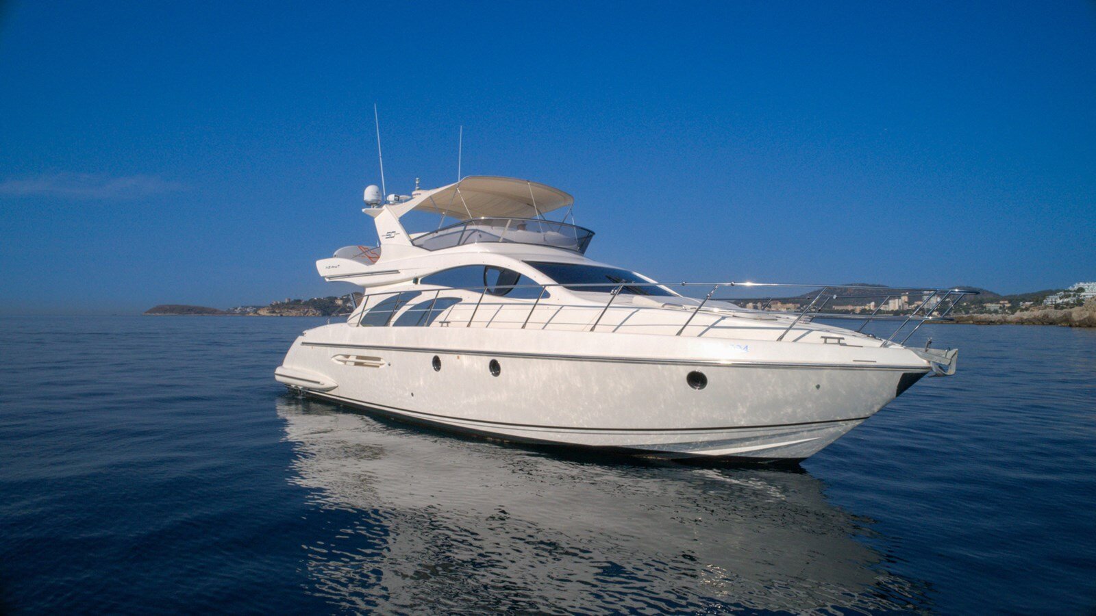 2007-azimut-yachts-52-7-eaf83e