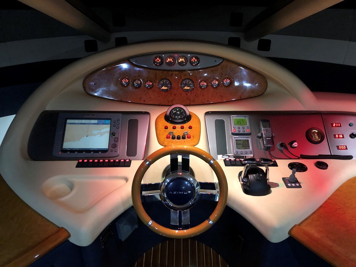 2007-azimut-yachts-65-74bbdc