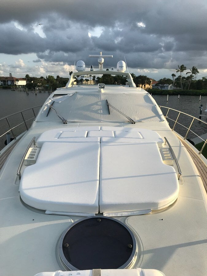 2007-azimut-yachts-68-b4a1de