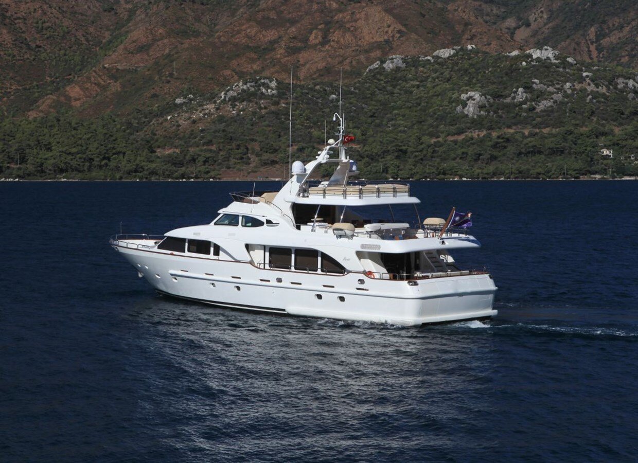 2007-benetti-99-1-c2325f