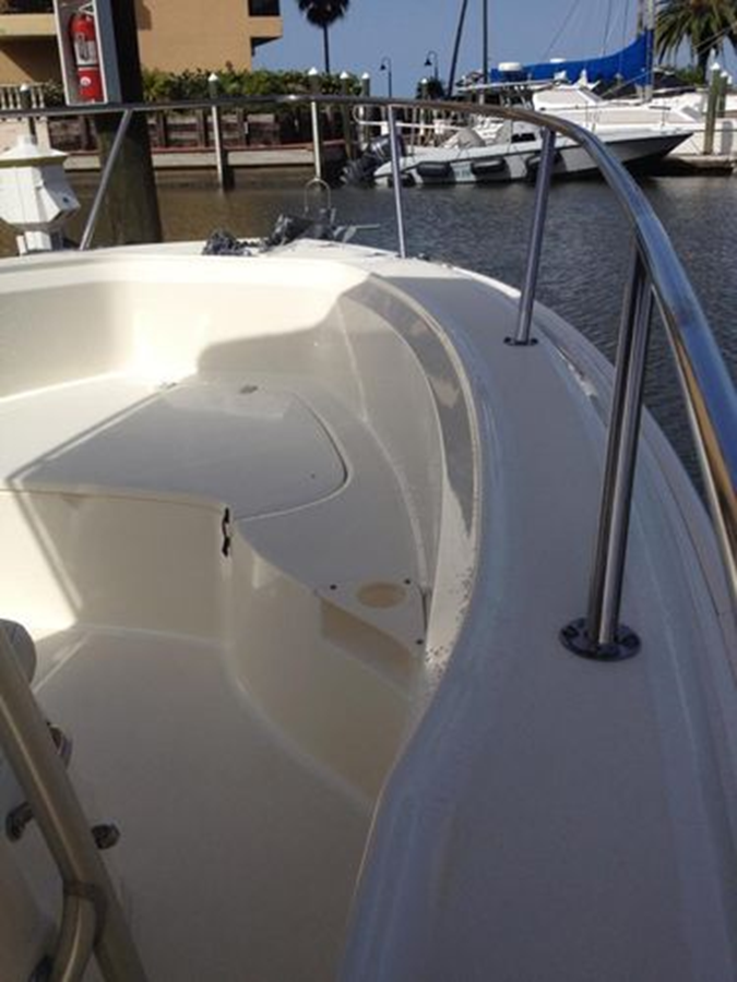 2007-boston-whaler-24-1-7d3163