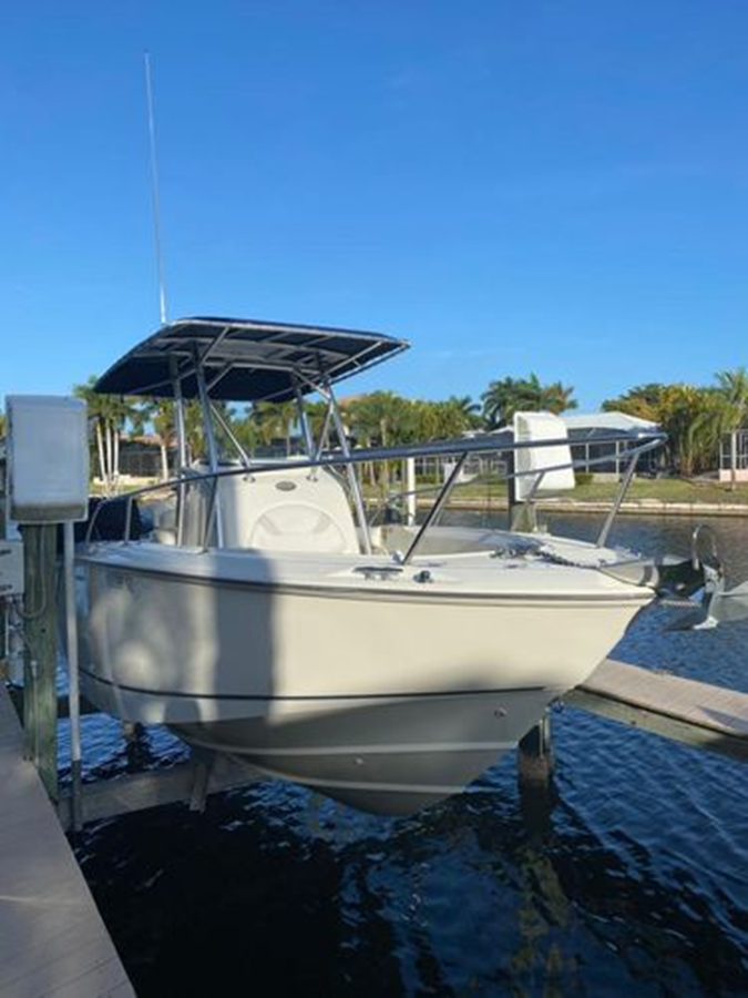 2007-boston-whaler-24-1-7d3163