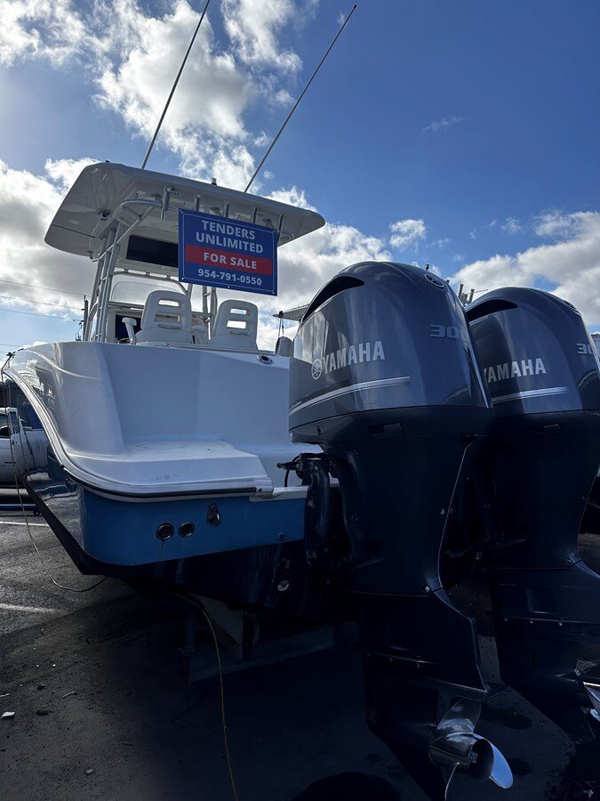 2007-boston-whaler-32-7e6792