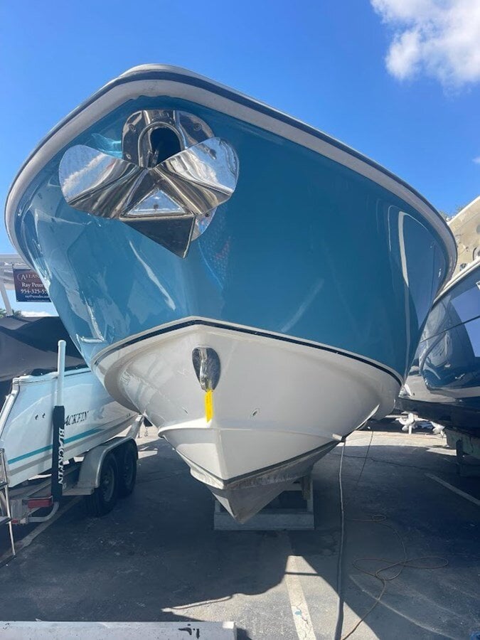 2007-boston-whaler-32-7e6792