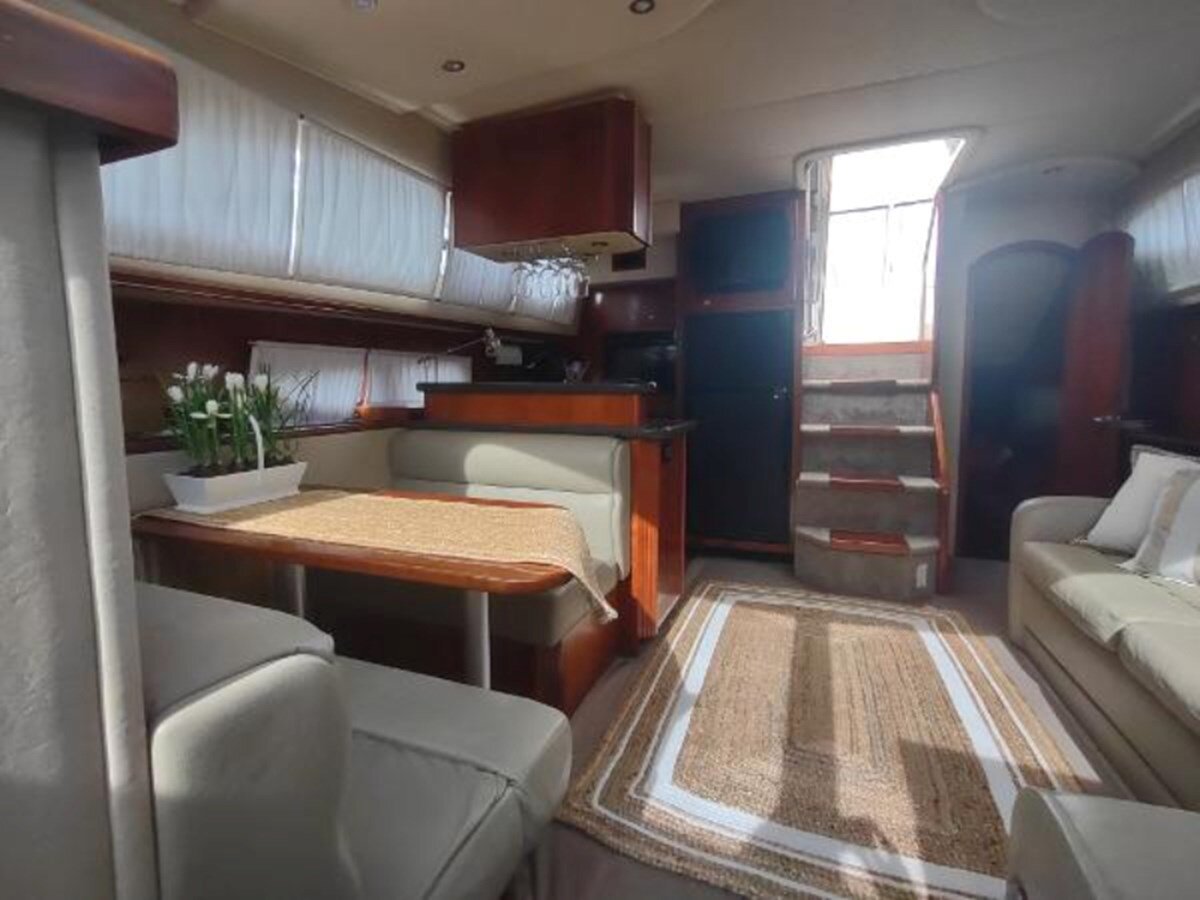 2007-cruisers-yachts-42-6-1cb3eb