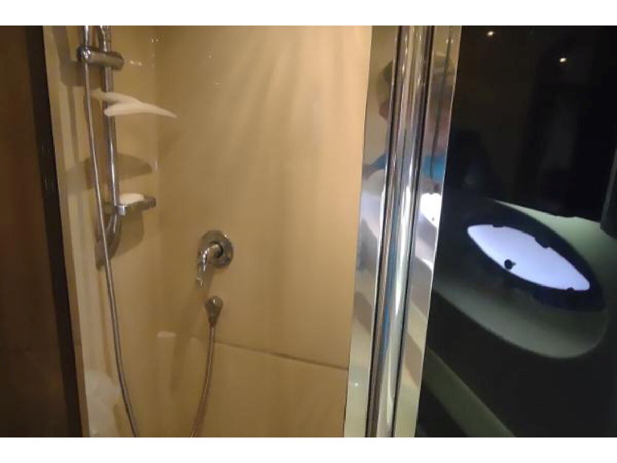 2007-cruisers-yachts-42-6-1cb3eb