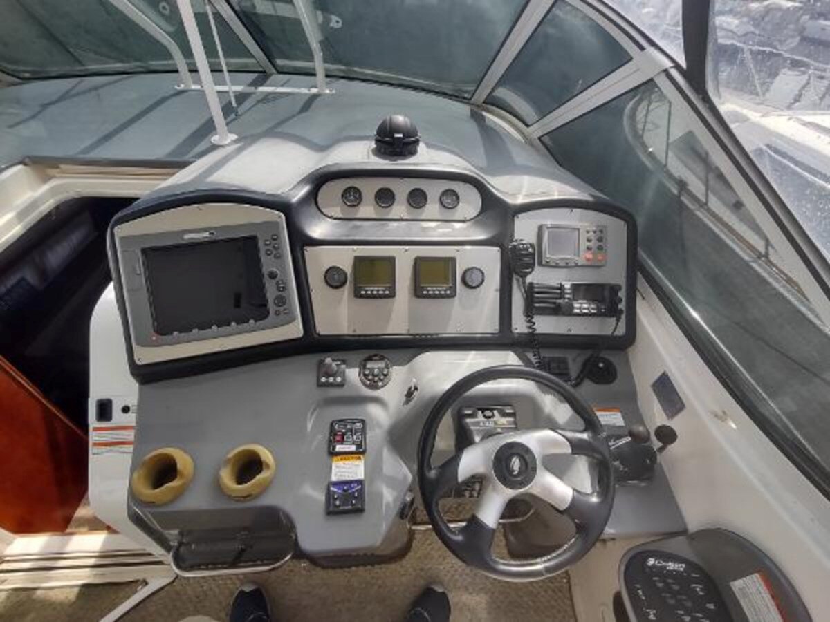 2007-cruisers-yachts-42-6-1cb3eb