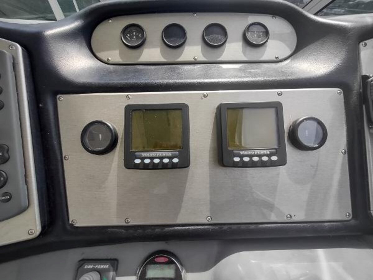 2007-cruisers-yachts-42-6-1cb3eb