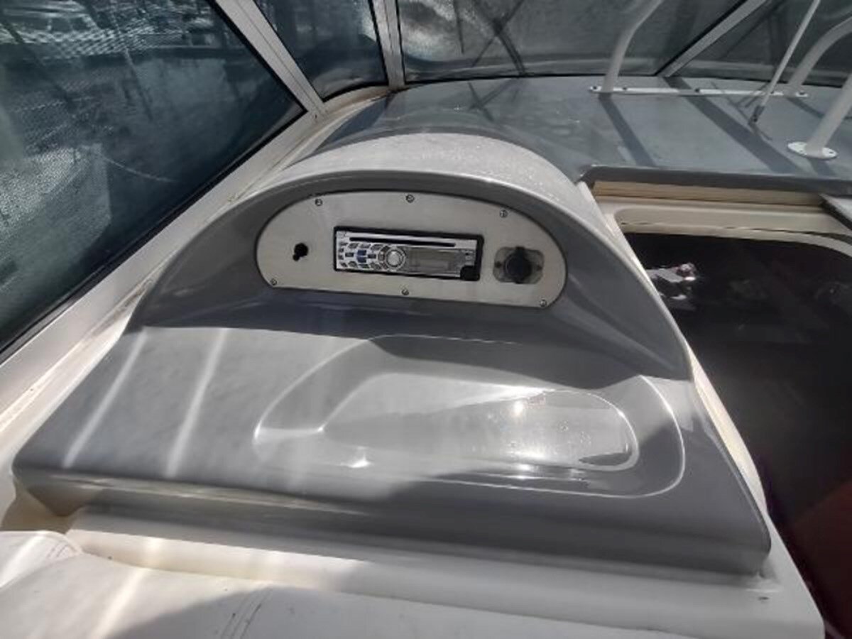 2007-cruisers-yachts-42-6-1cb3eb