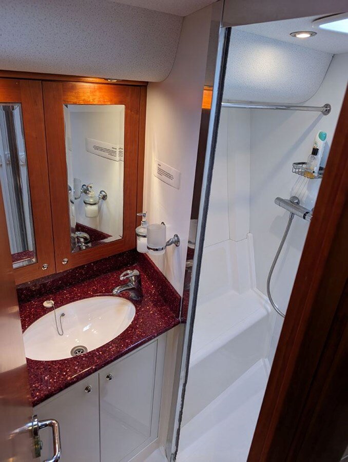 2007-discovery-55-9-0fec46