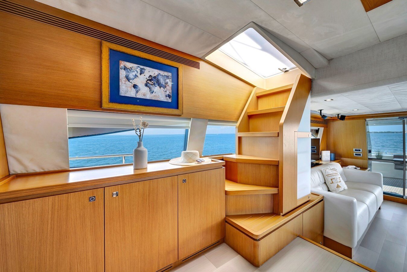 2007 FERRETTI 80'