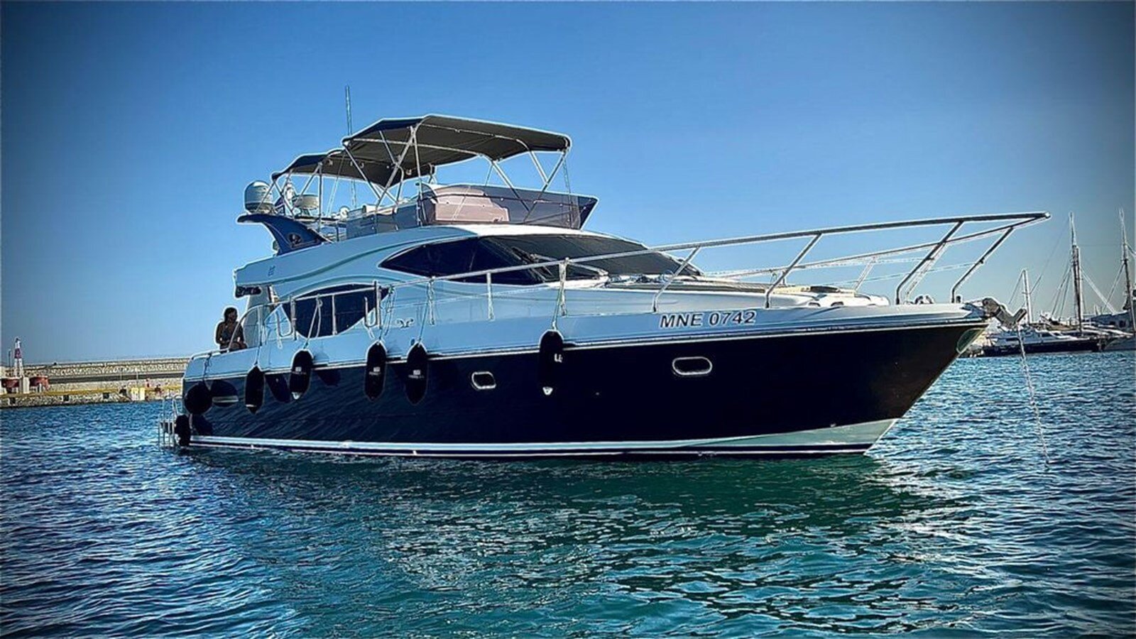 2007-ferretti-yachts-50-6-fb579d