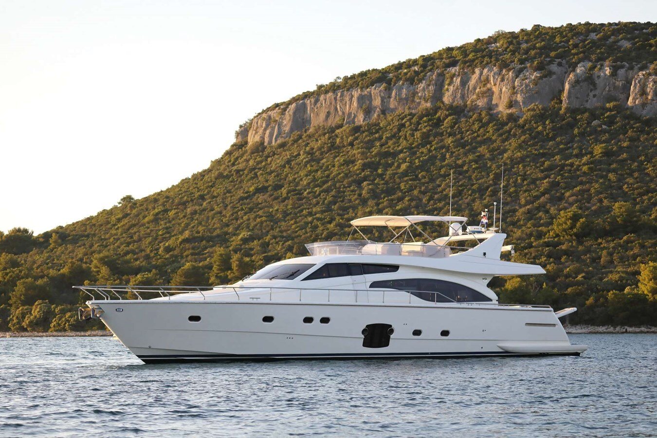 2007-ferretti-yachts-69-9-80d66e