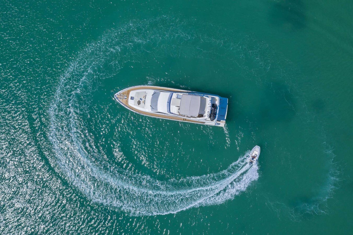 2007 FERRETTI YACHTS 69' 9