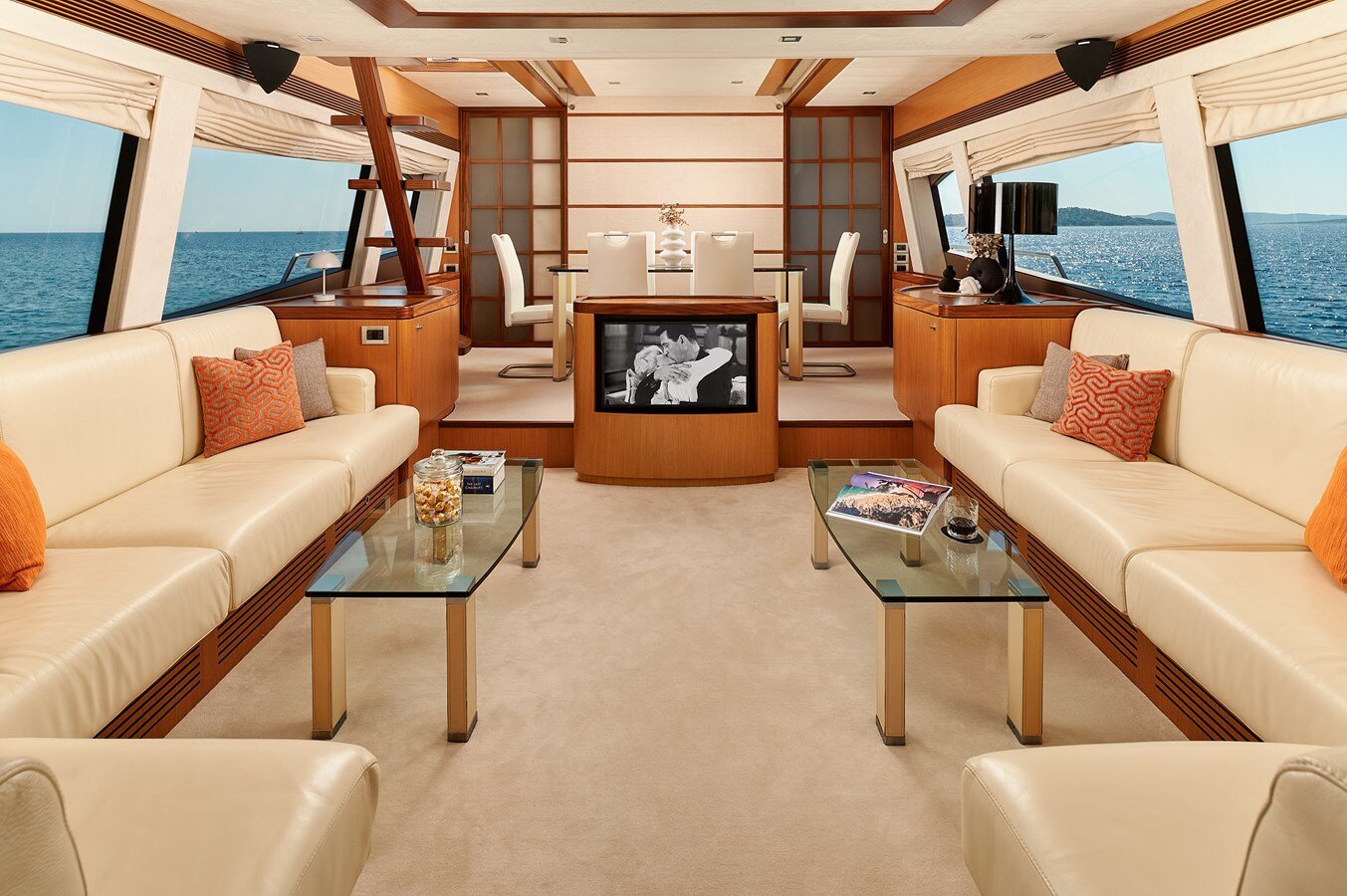 2007 FERRETTI YACHTS 73'