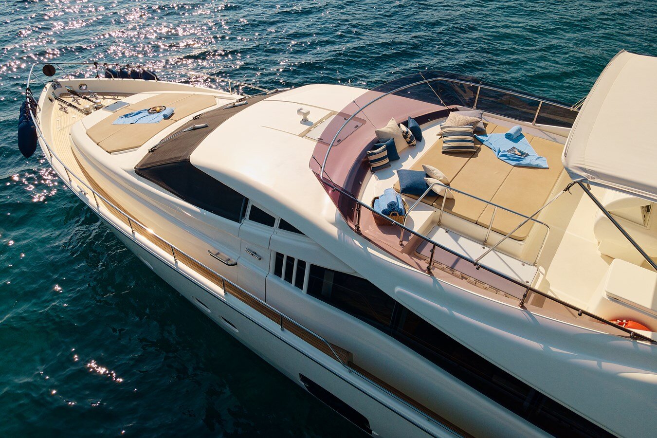 2007 FERRETTI YACHTS 73'