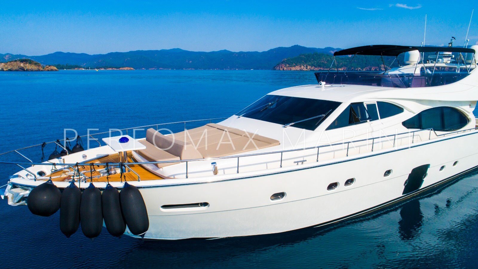 2007-ferretti-yachts-78-11-40e35b