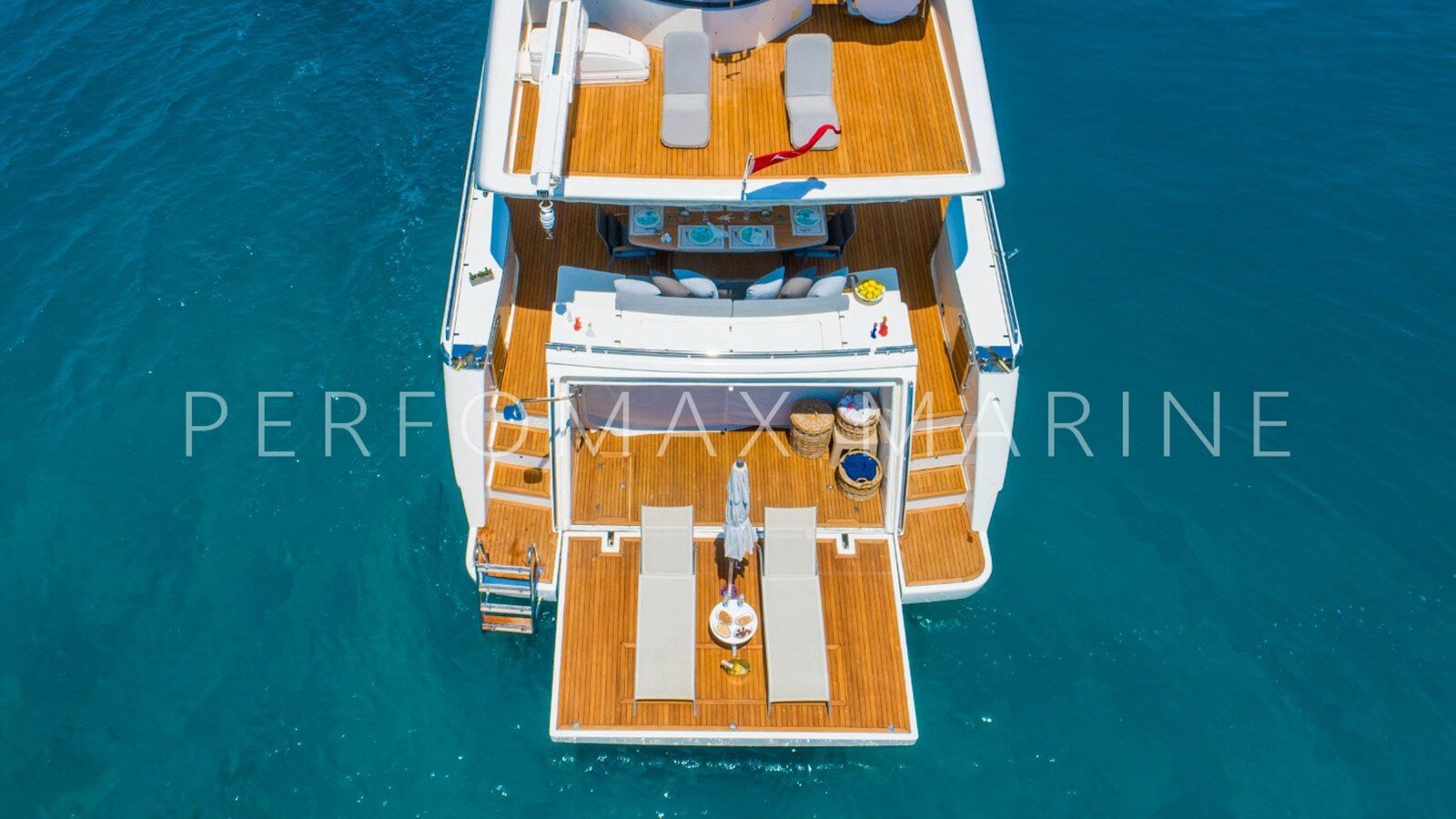 2007-ferretti-yachts-78-11-40e35b