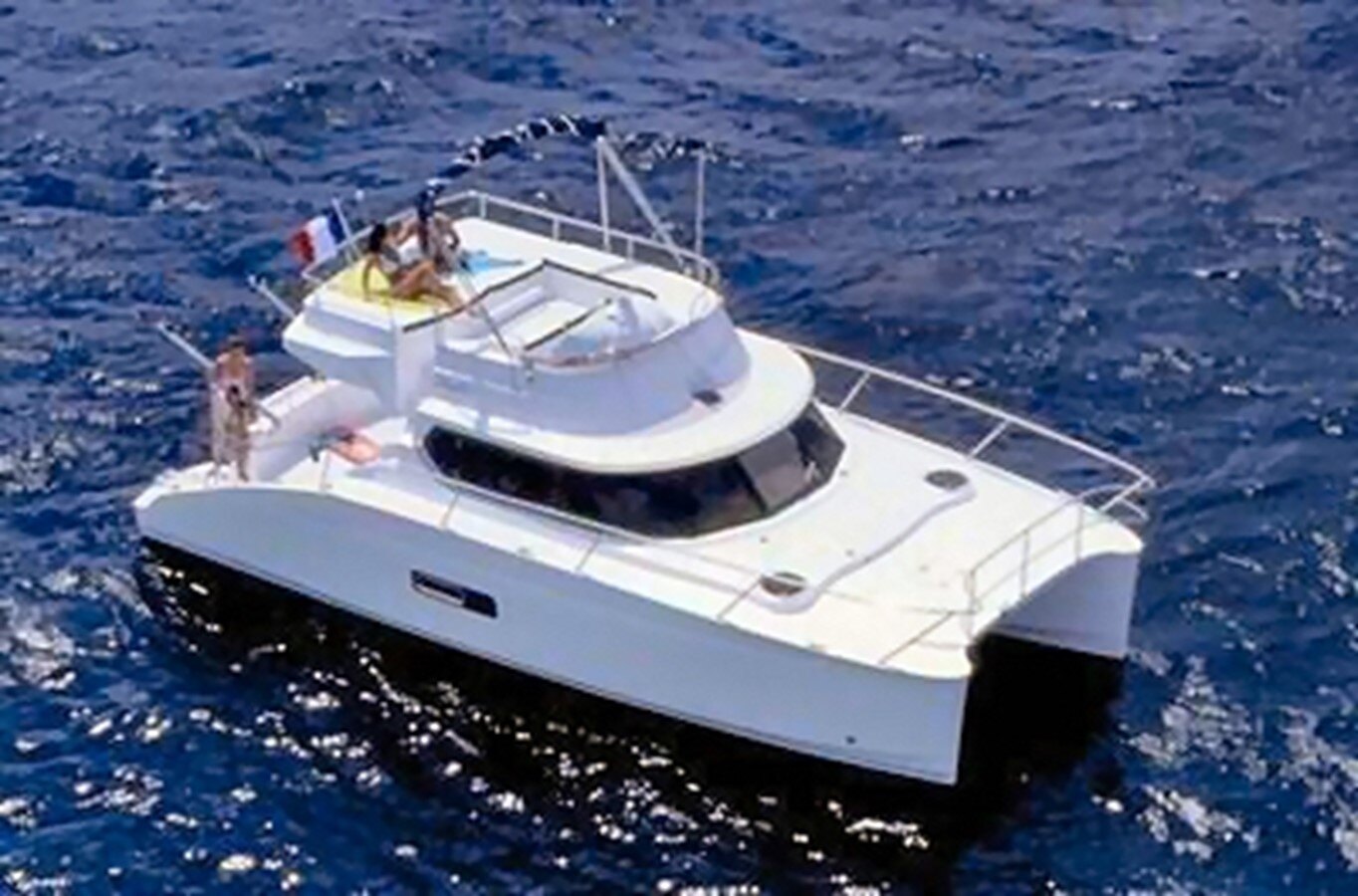 2007-fountaine-pajot-35-dcd0c7