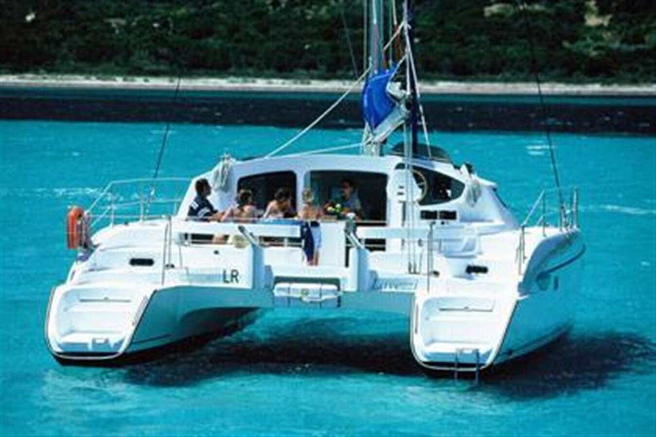 2007-fountaine-pajot-40-341e1d