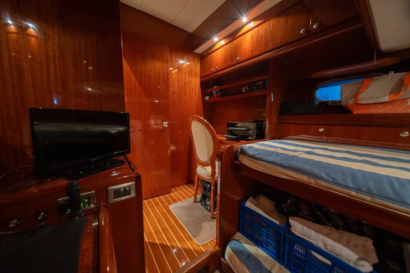 2007-hampton-yachts-68-eabd58